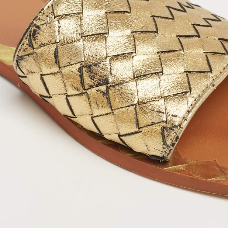 Pre Owned Bottega Veneta Gold Intrecciato Leather Flat Slides Size 37