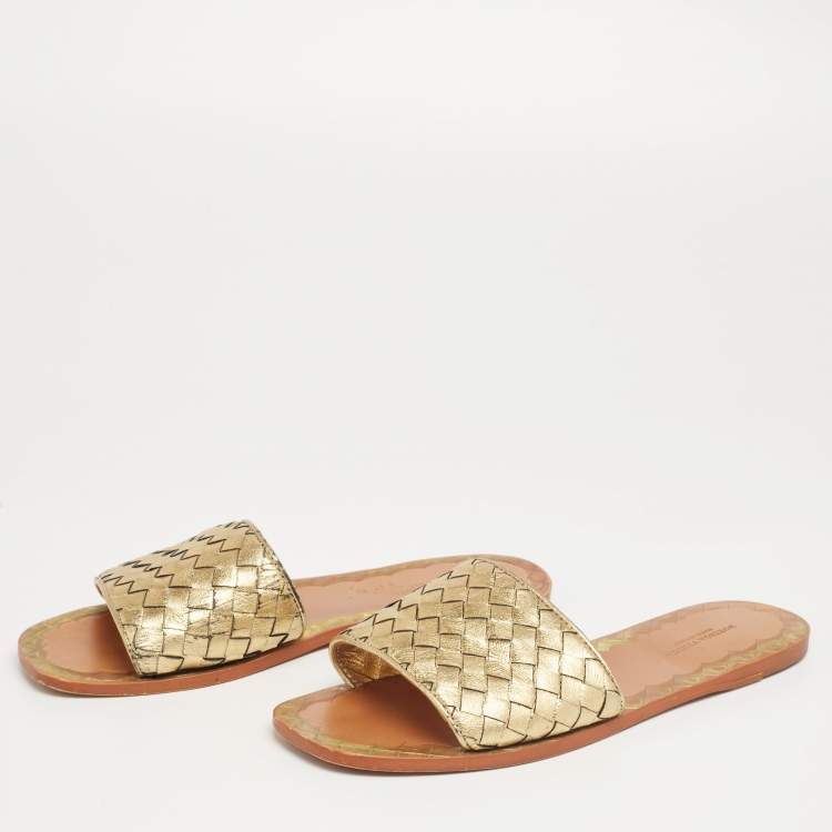 Pre Owned Bottega Veneta Gold Intrecciato Leather Flat Slides Size 37