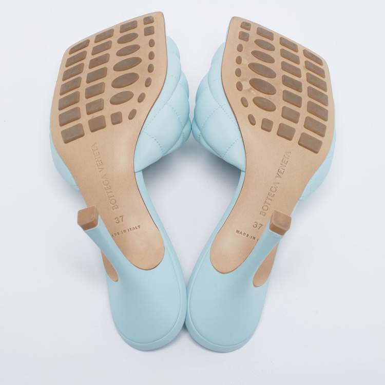 Pre Owned Bottega Veneta Blue Intrecciato Leather Lido Sandals Size 37