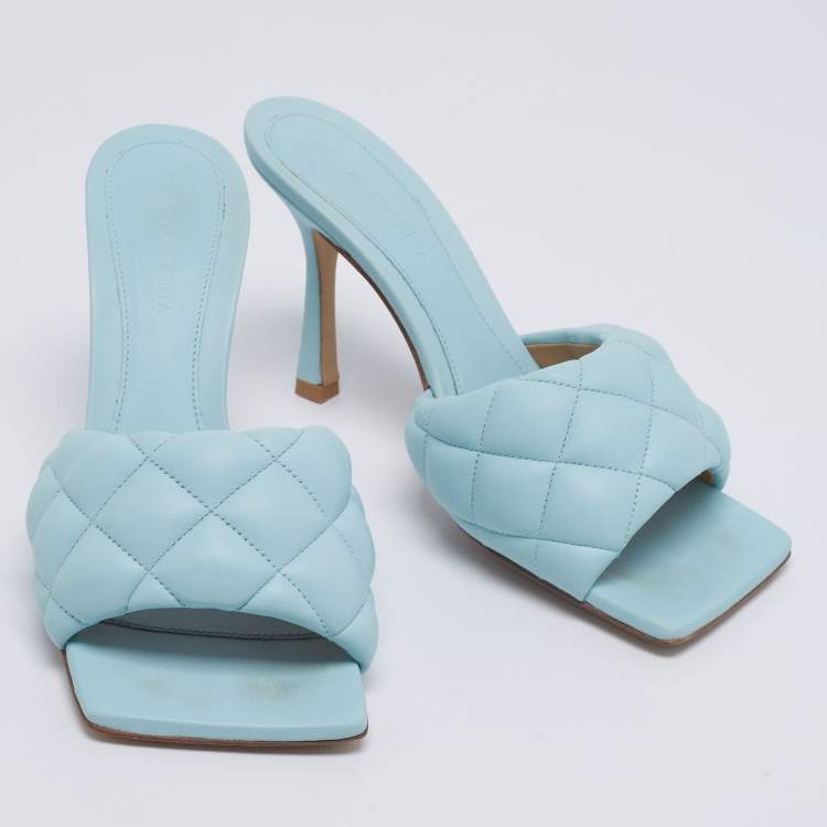 Pre Owned Bottega Veneta Blue Intrecciato Leather Lido Sandals Size 37