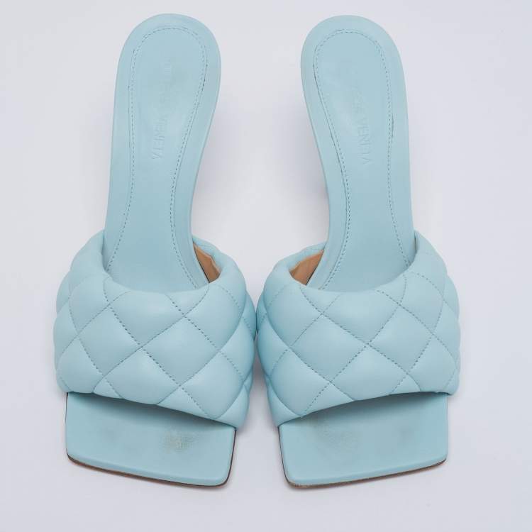 Pre Owned Bottega Veneta Blue Intrecciato Leather Lido Sandals Size 37