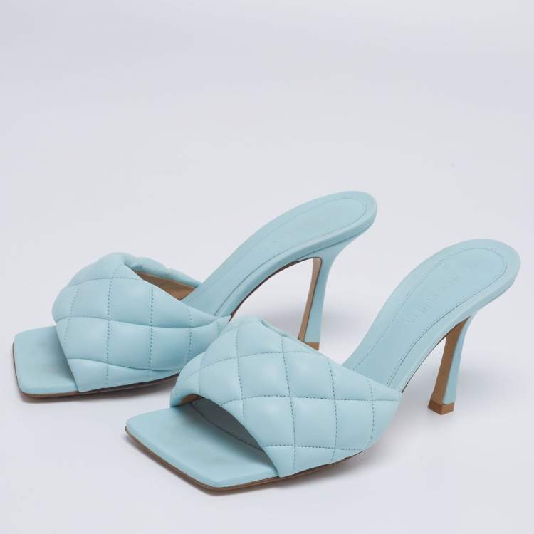 Pre Owned Bottega Veneta Blue Intrecciato Leather Lido Sandals Size 37