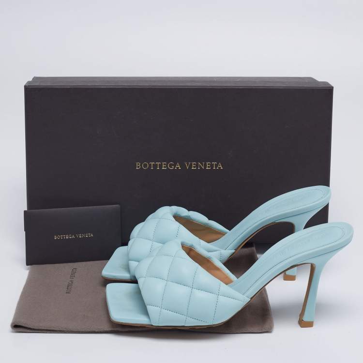 Pre Owned Bottega Veneta Blue Intrecciato Leather Lido Sandals Size 37