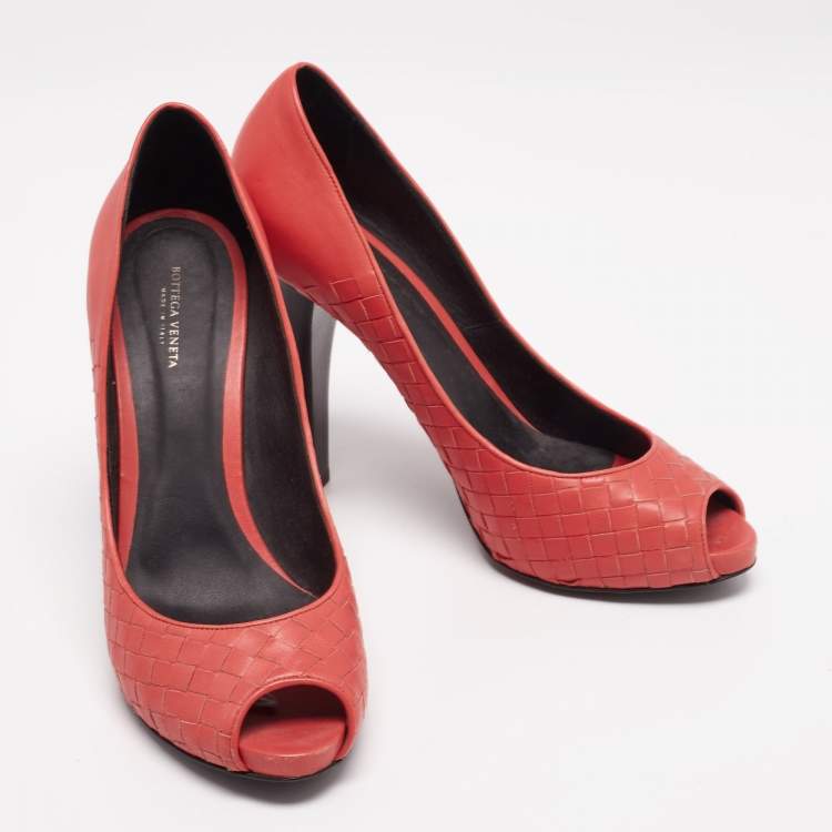 Pre Owned Bottega Veneta Orange Intrecciato Leather Peep Toe Platform Pumps Size 40