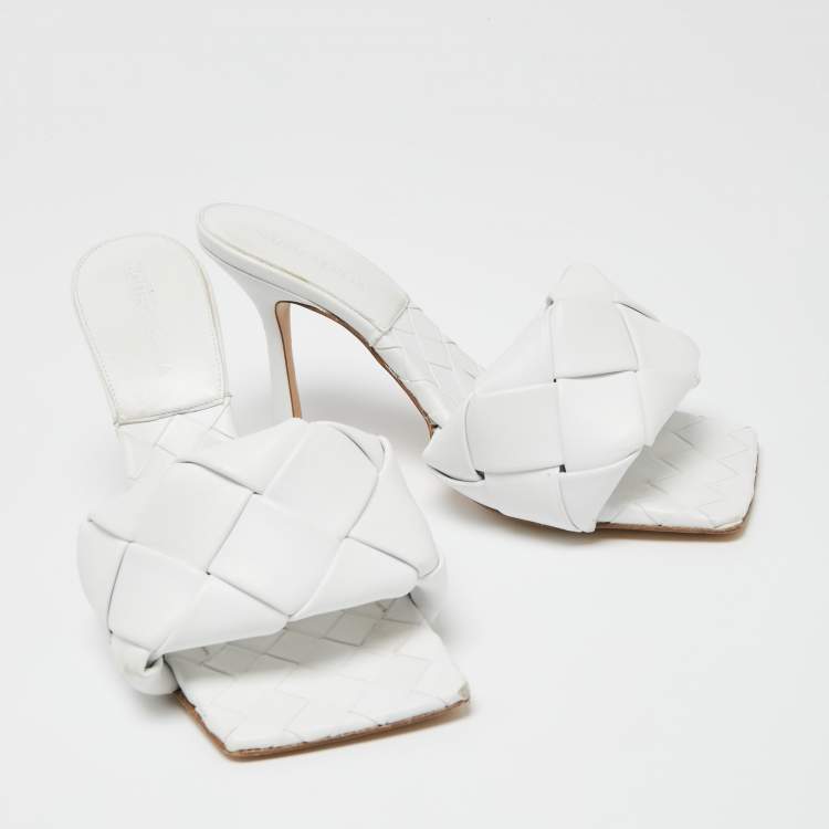 Pre Owned Bottega Veneta White Intrecciato Leather Lido Mules Size 38