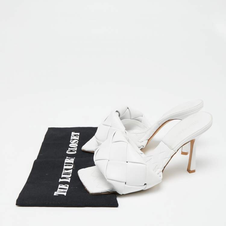 Pre Owned Bottega Veneta White Intrecciato Leather Lido Mules Size 38