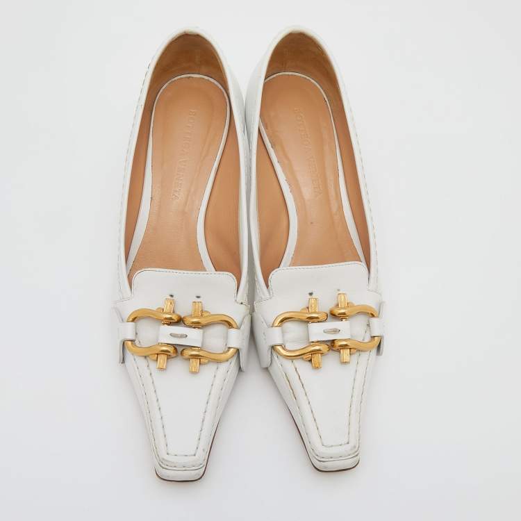 Pre Owned Bottega Veneta White Leather Madame Pumps Size 35