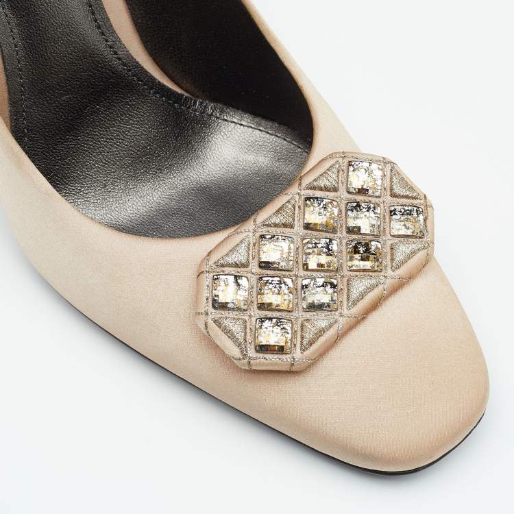 Pre Owned Bottega Veneta Beige Satin Embellished Pumps Size 37