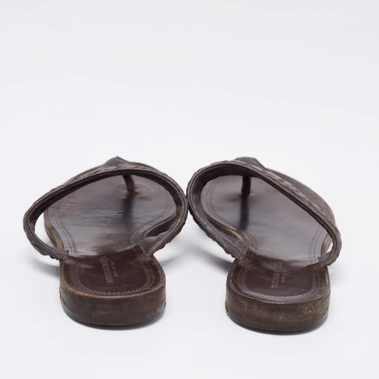 Pre Owned Bottega Veneta Dark Brown Intrecciato Leather Thong Flats Size 36