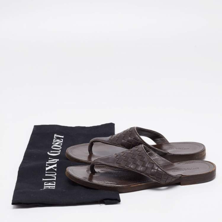Pre Owned Bottega Veneta Dark Brown Intrecciato Leather Thong Flats Size 36