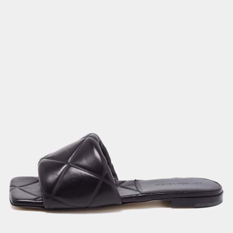 Pre Owned Bottega Veneta Black Quilted Leather Lido Flat Slides Size 38