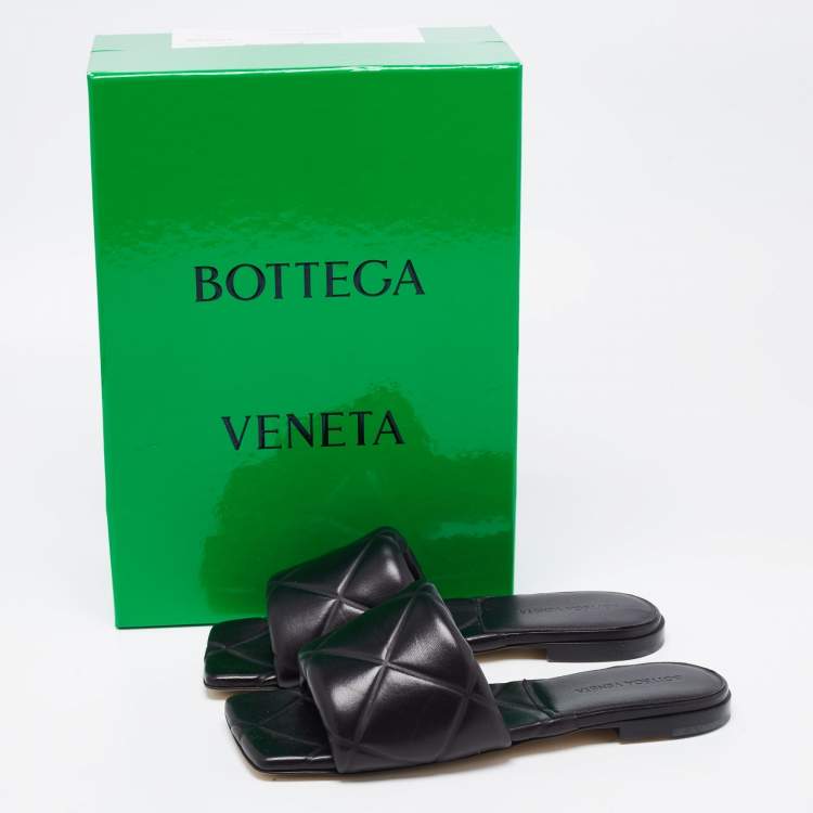 Pre Owned Bottega Veneta Black Quilted Leather Lido Flat Slides Size 38