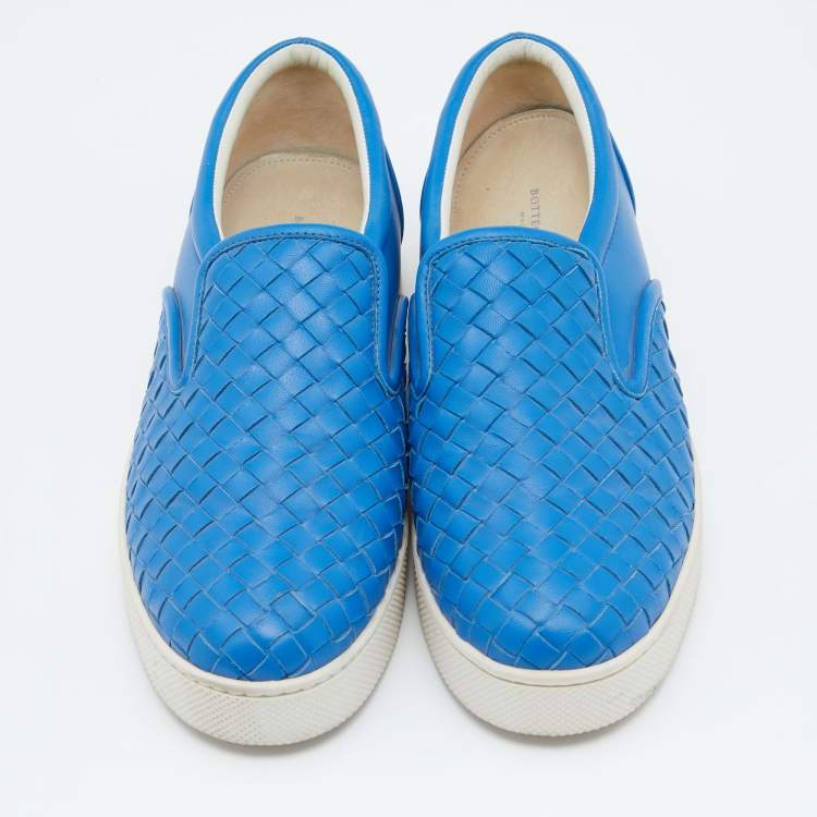 Pre Owned Bottega Veneta Blue Intrecciato Leather Slip On Sneakers Size 38.5