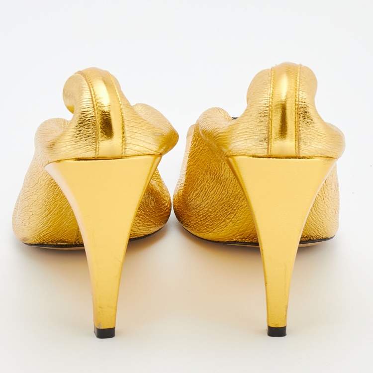 Pre Owned Bottega Veneta Metallic Gold Leather Square Toe Pumps Size 39