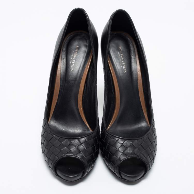 Pre Owned Bottega Veneta Black Intrecciato Peep Toe Pumps Size 40