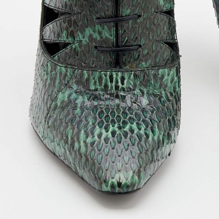 Pre Owned Bottega Veneta Green/Black Snakeskin Leather Cut Out Lace-Up Booties Size 40
