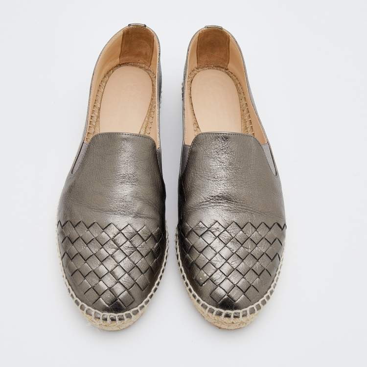 Pre Owned Bottega Veneta Metallic Gunmetal Intrecciato Leather Espadrille Flats Size 39