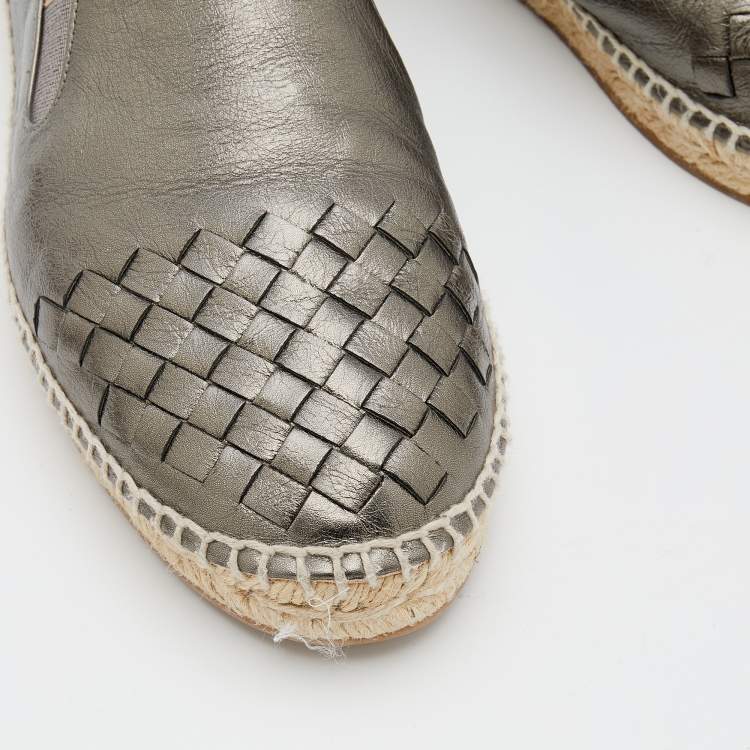 Pre Owned Bottega Veneta Metallic Gunmetal Intrecciato Leather Espadrille Flats Size 39
