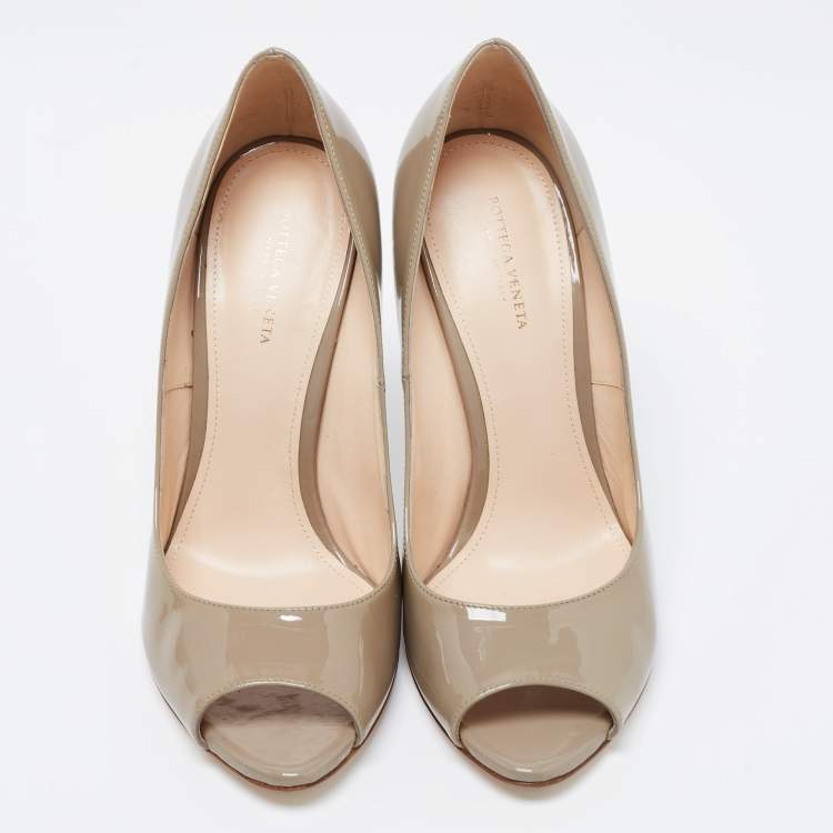 Pre Owned Bottega Veneta Grey Patent Leather Intrecciato Heel Peep Toe Pumps Size 36.5