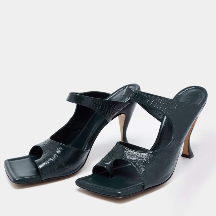 Bottega veneta outlet toe ring sandals