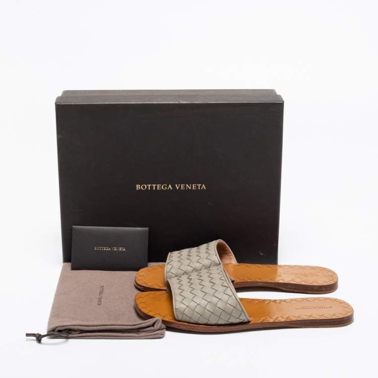 Pre Owned Bottega Veneta Grey Intrecciato Leather Flat Slides Size 39