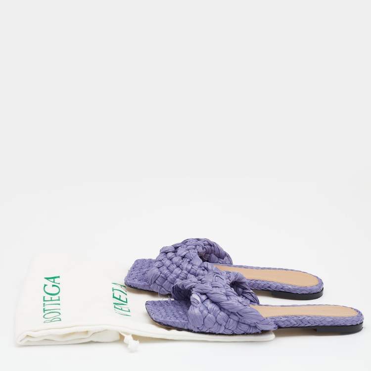 Pre Owned Bottega Veneta Lilac Woven Straw Lido Flat Slide Sandals Size 37