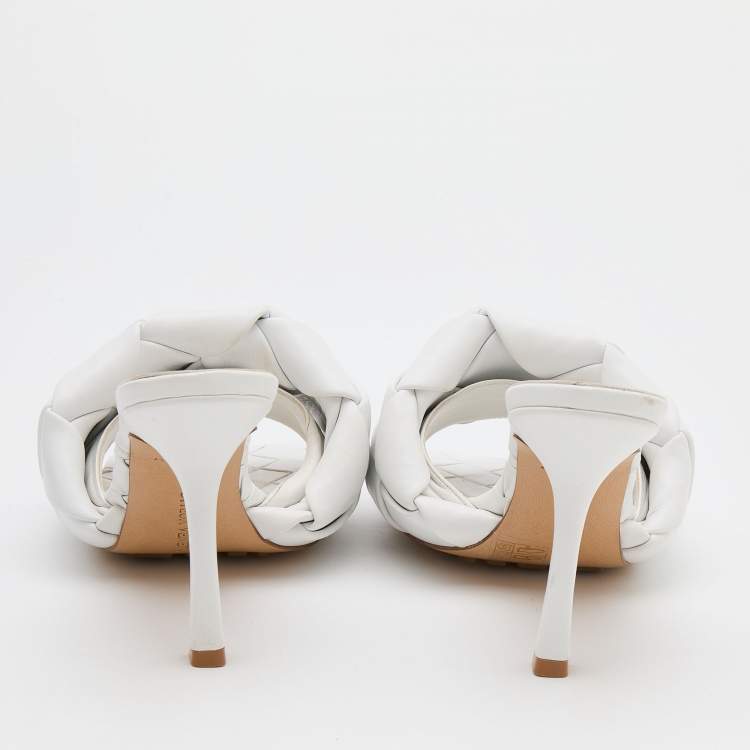Pre Owned Bottega Veneta White Intrecciato Leather Lido Slide Sandals Size 36