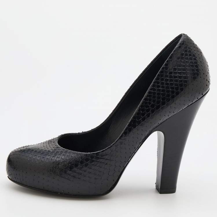 Pre Owned Bottega Veneta Black Python Block Heel Pumps Size 38