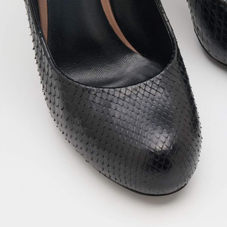 Pre Owned Bottega Veneta Black Python Block Heel Pumps Size 38