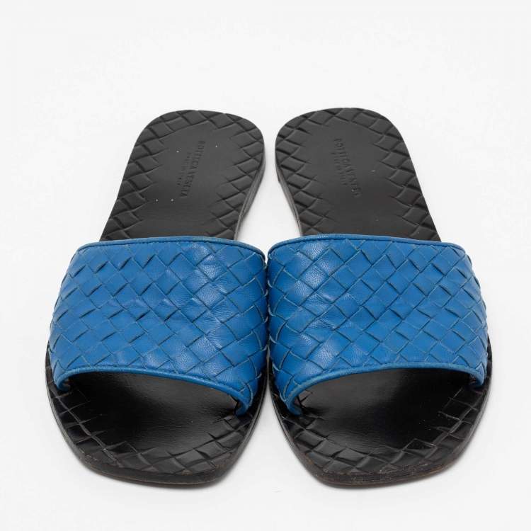 Pre Owned Bottega Veneta Blue Intrecciato Leather Flat Slides Size 38