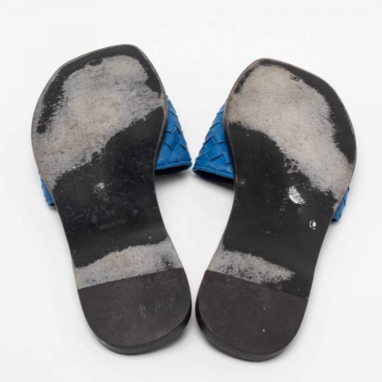Pre Owned Bottega Veneta Blue Intrecciato Leather Flat Slides Size 38
