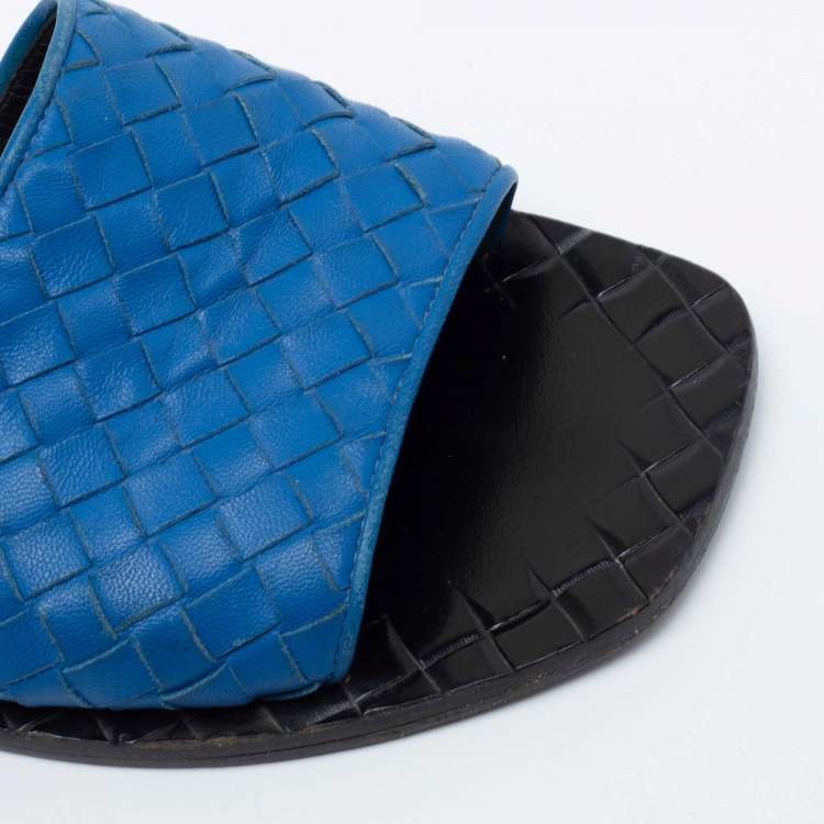 Pre Owned Bottega Veneta Blue Intrecciato Leather Flat Slides Size 38