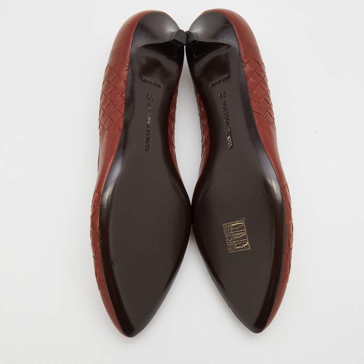 Pre Owned Bottega Veneta Choco Brown Intrecciato Leather Pumps Size 39
