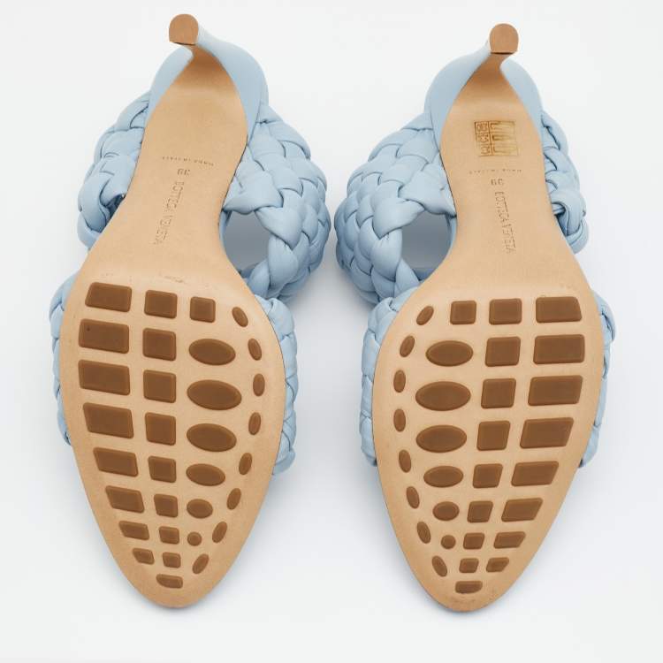 Pre Owned Bottega Veneta Light Blue Leather BV Curve Mules Size 39