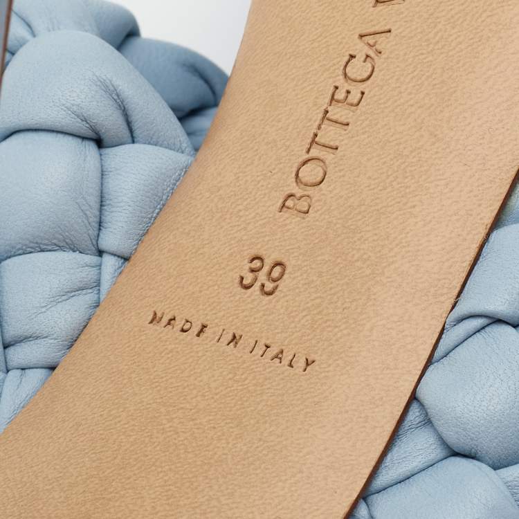Pre Owned Bottega Veneta Light Blue Leather BV Curve Mules Size 39