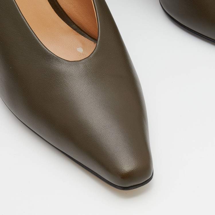 Pre Owned Bottega Veneta Dark Olive Green/Black Almond Curved Pumps Size 39