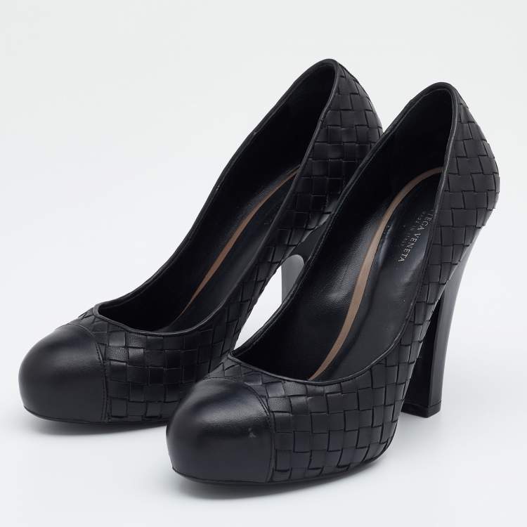 Pre Owned Bottega Veneta Black Intrecciato Leather Pumps Size 38.5