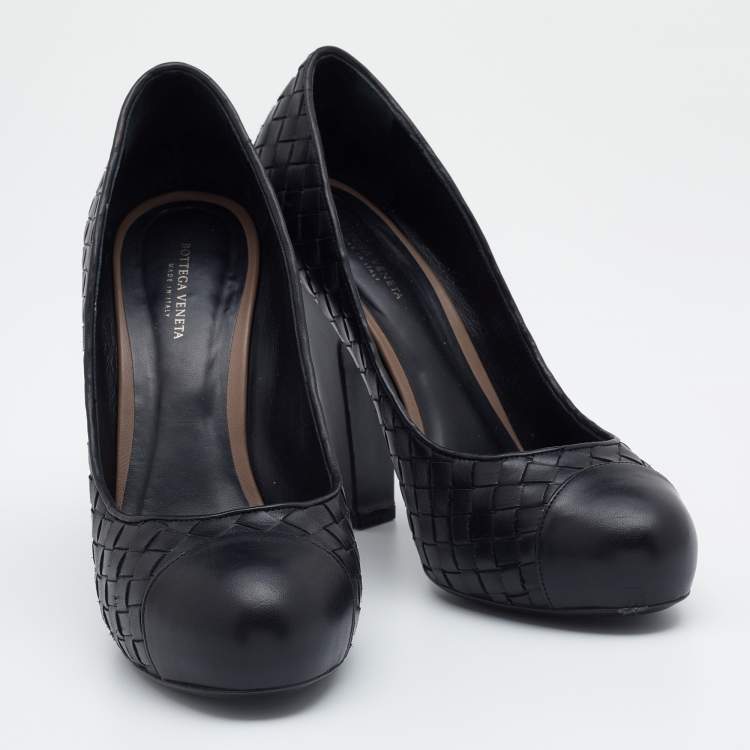 Pre Owned Bottega Veneta Black Intrecciato Leather Pumps Size 38.5