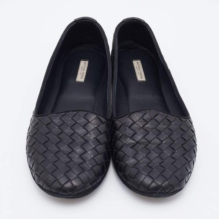 مملوكة مسبقًا Bottega Veneta Black Intrecciato Leather Ballet Flats Size 38