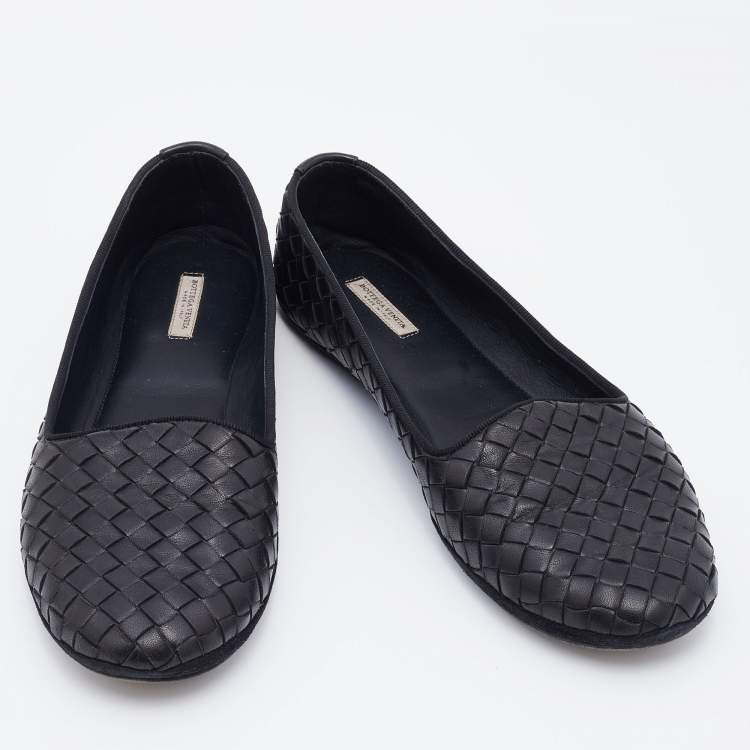 مملوكة مسبقًا Bottega Veneta Black Intrecciato Leather Ballet Flats Size 38