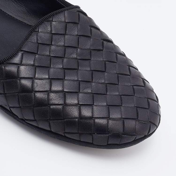 مملوكة مسبقًا Bottega Veneta Black Intrecciato Leather Ballet Flats Size 38