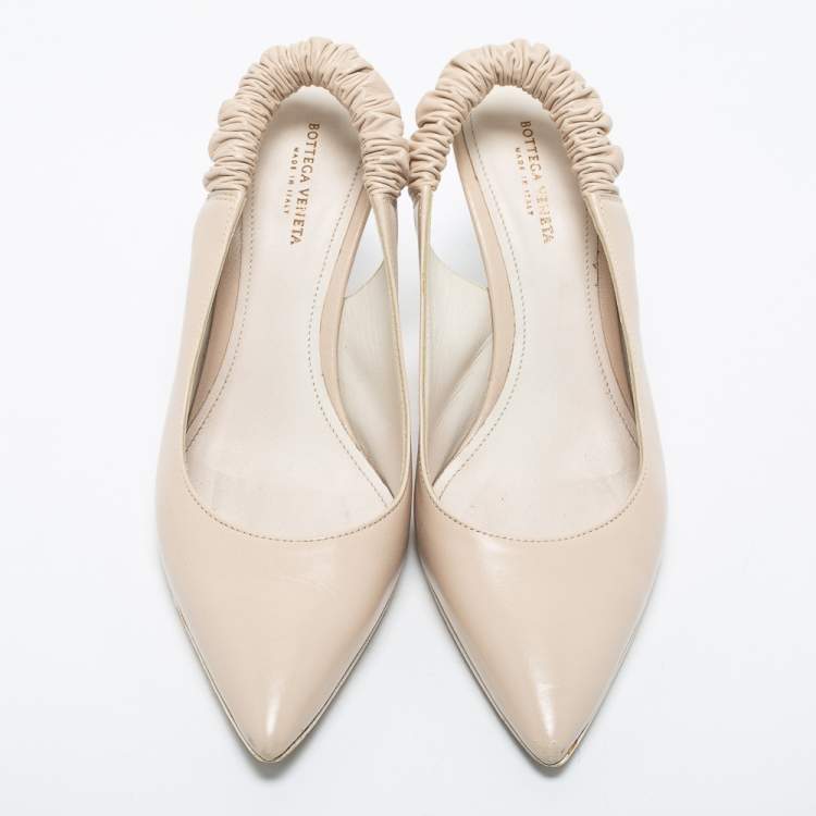 Pre Owned Bottega Veneta Cream Leather Pointed Toe Slingback Pumps Size 36