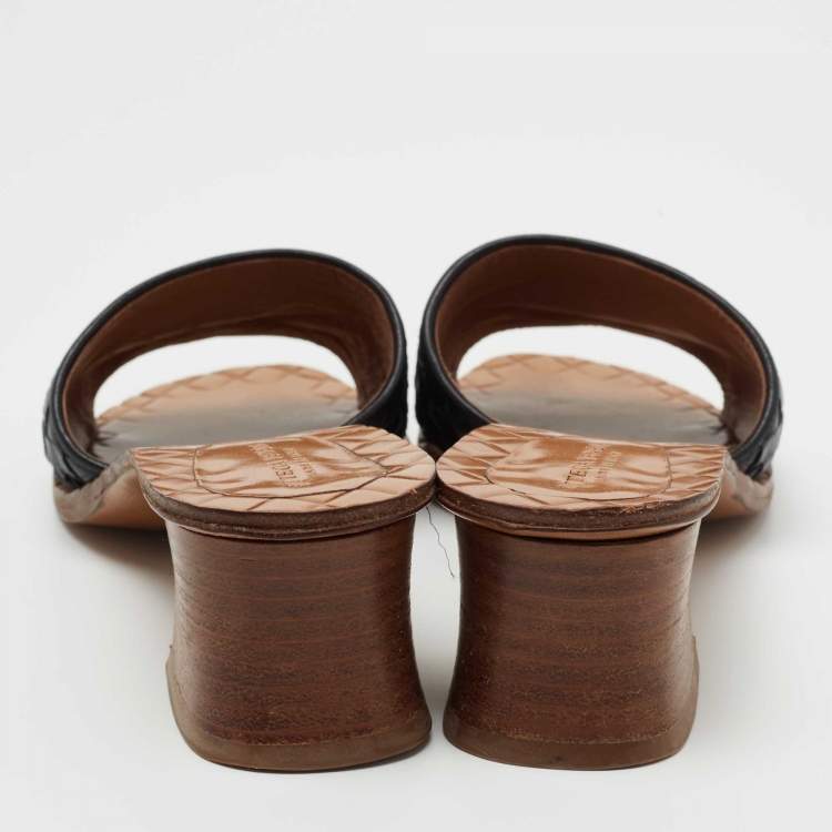 مملوكة مسبقًا Bottega Veneta Black Intrecciato Leather Ravello Slide Sandals Size 36