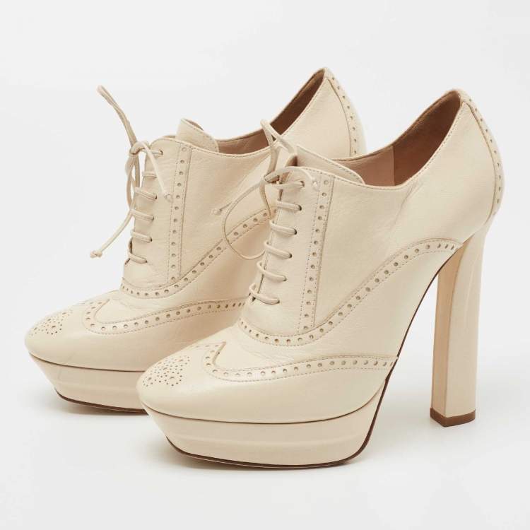 Pre Owned Bottega Veneta Cream Brogue Leather Oxford Platform Booties Size 39