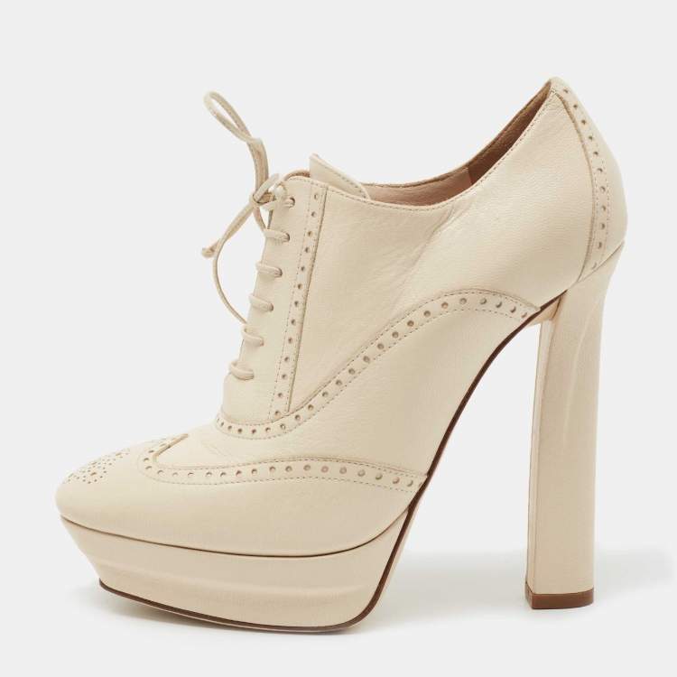 Pre Owned Bottega Veneta Cream Brogue Leather Oxford Platform Booties Size 39