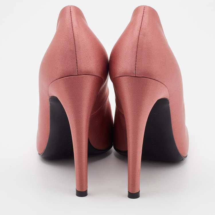 Pre Owned Bottega Veneta Coral Pink Satin Crystal Embellished Pumps Size 38
