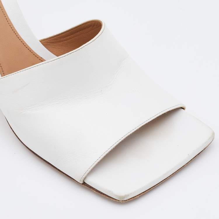Pre Owned Bottega Veneta White Leather Stretch Square Toe Slide Sandals Size 38