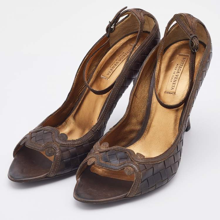 Pre Owned Bottega Veneta Dark Brown Intrecciato Leather Ankle Strap Pumps Size 38.5