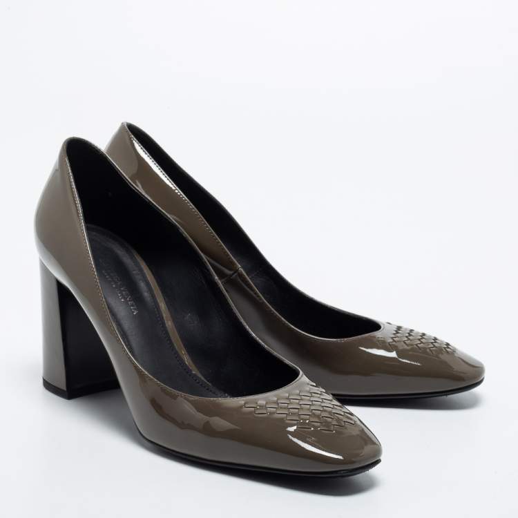 Pre Owned Bottega Veneta Olive Green Patent Leather Intrecciato Detail Block Heel Pumps Size 38.5