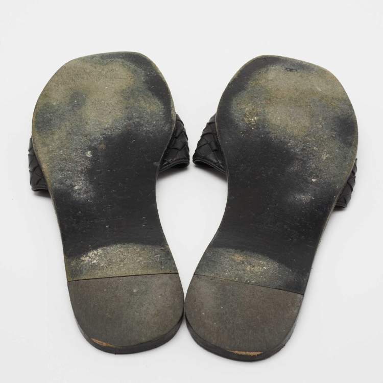 Pre Owned Bottega Veneta Black Intrecciato Leather Flat Slides Size 38 